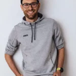 Robin Olschewski, Gründer von AthletesLab, im Sportlabor in Offenburg